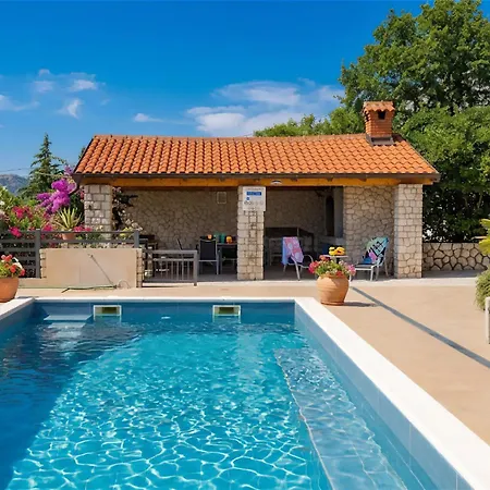 Barbara With Pool Appartement Novi Vinodolski